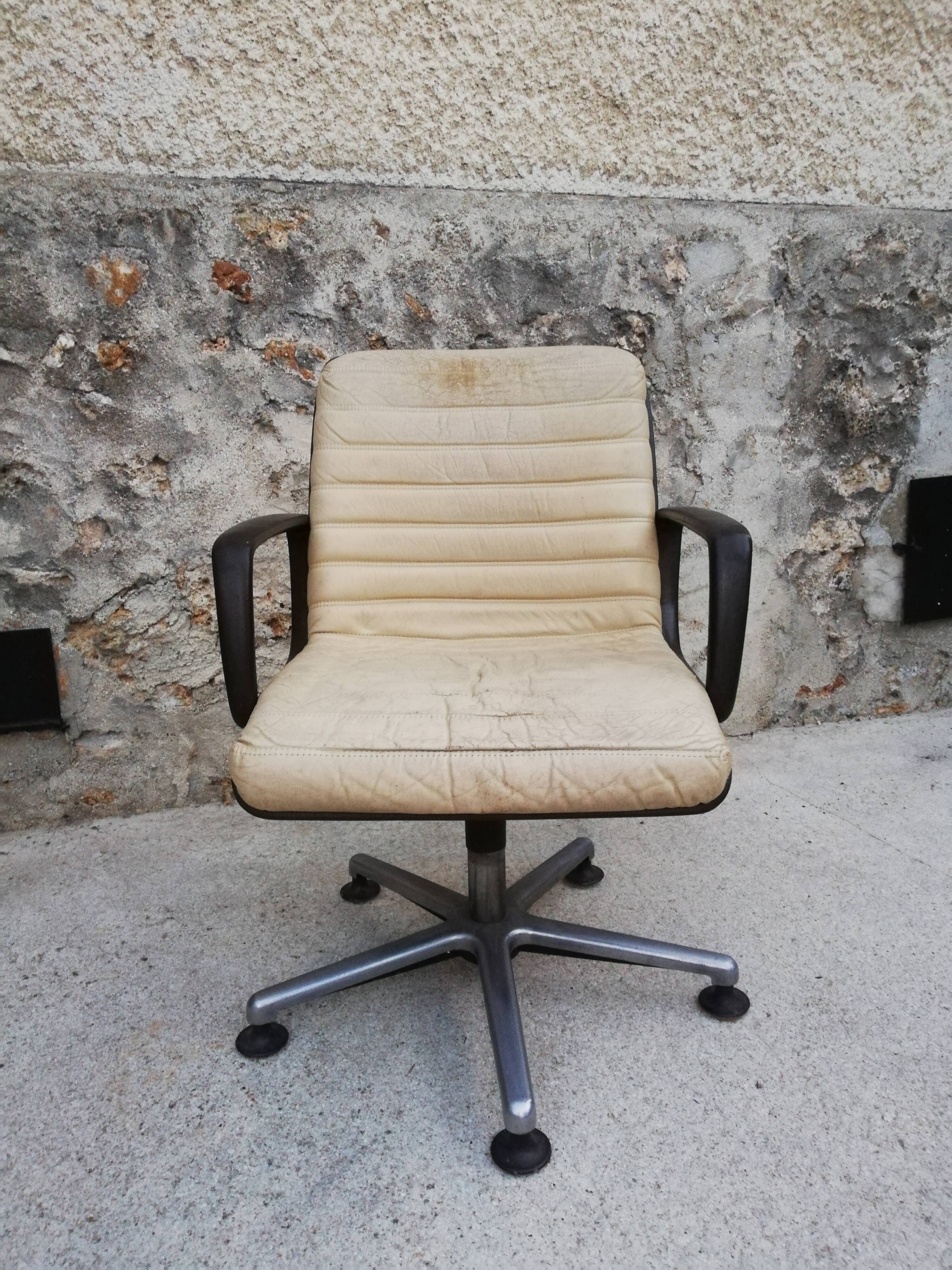 Vintage Eurosit armchair