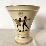 Vase ancien "danseurs " en verre opalin st uze