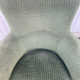 Velvet toad armchair