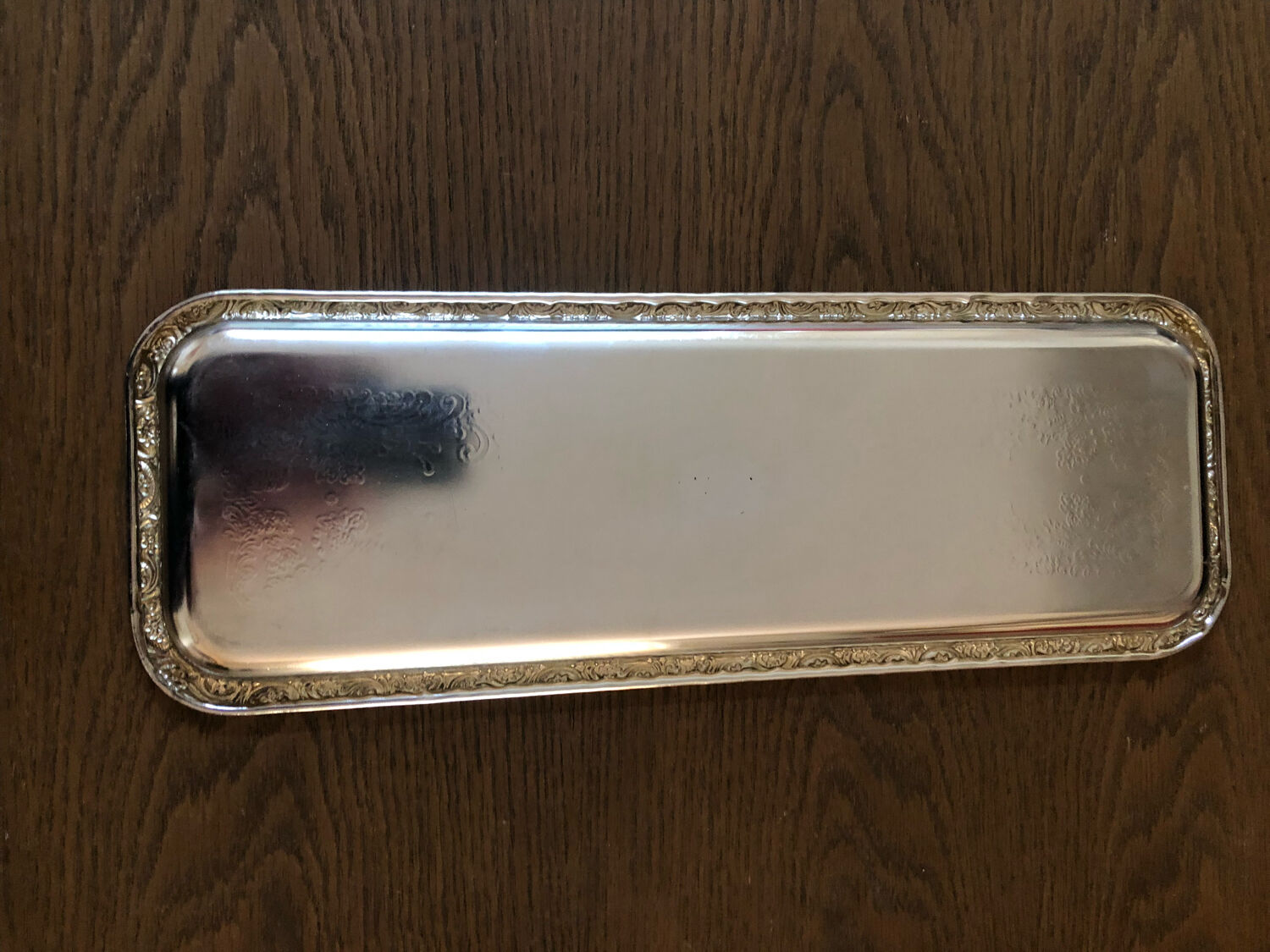 Silver metal cake dish