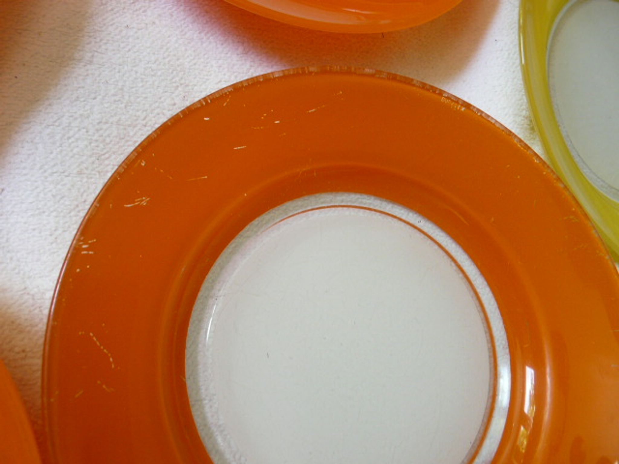 7 assiettes creuses verre Duralex