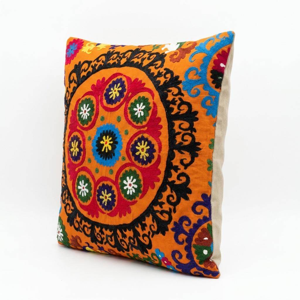 Vintage suzani cushion cover 69x76 cm