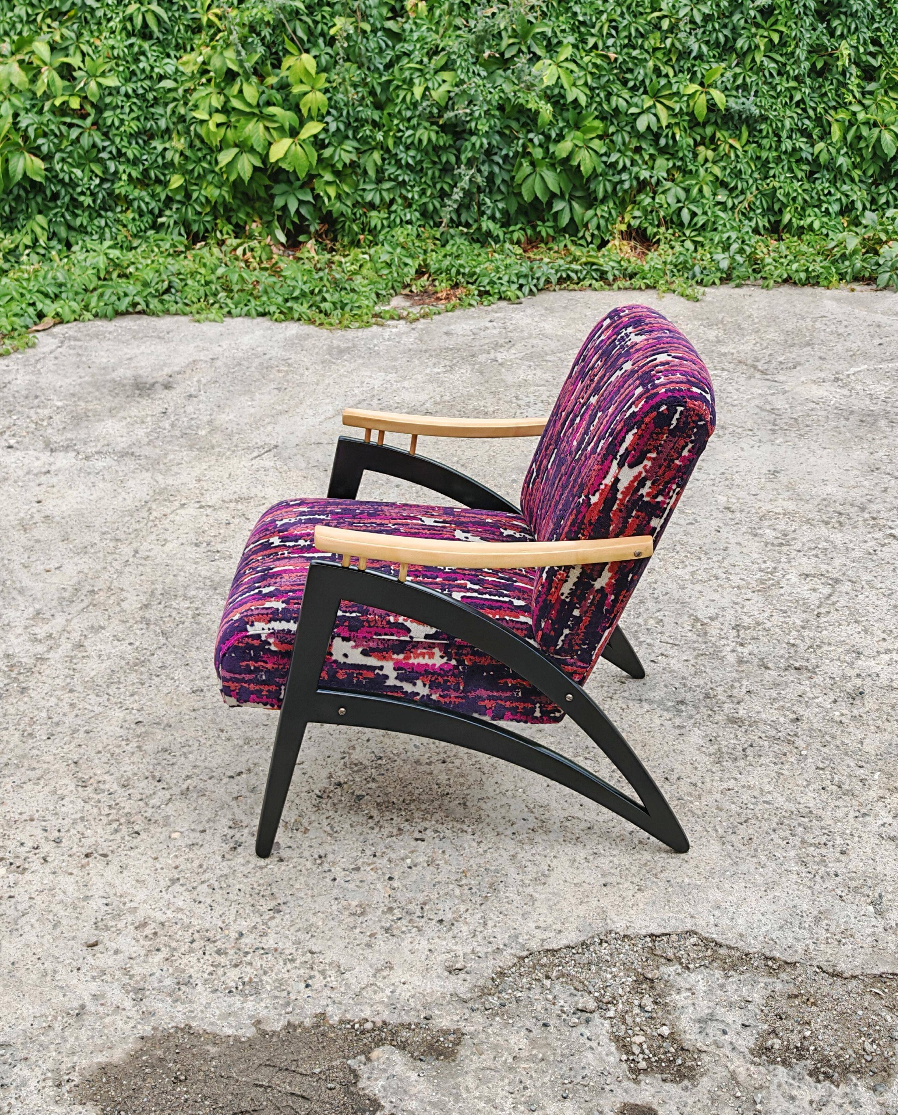 Pair of Mid Century Modern Gazelle armchairs