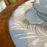Art deco style fruit presentation cup