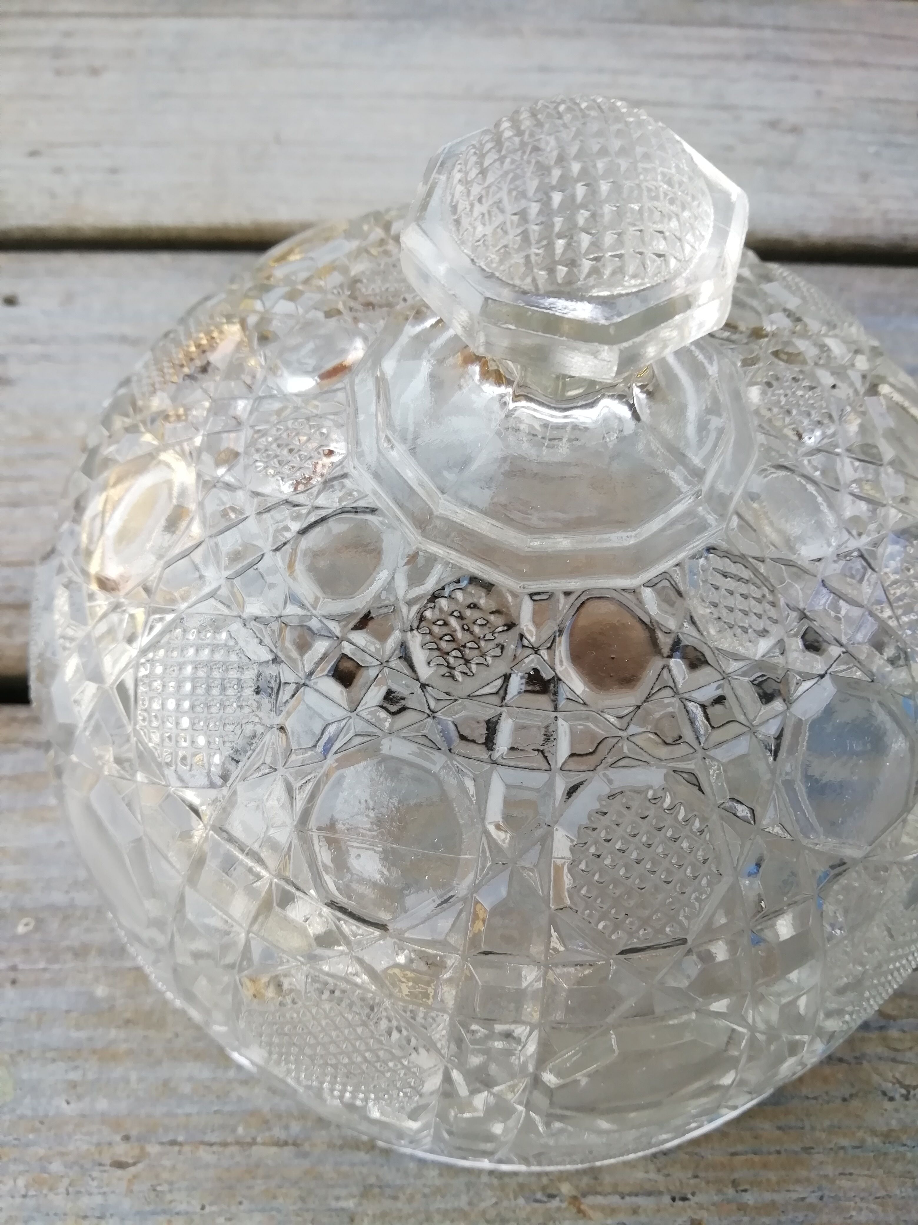 Chiseled glass bell