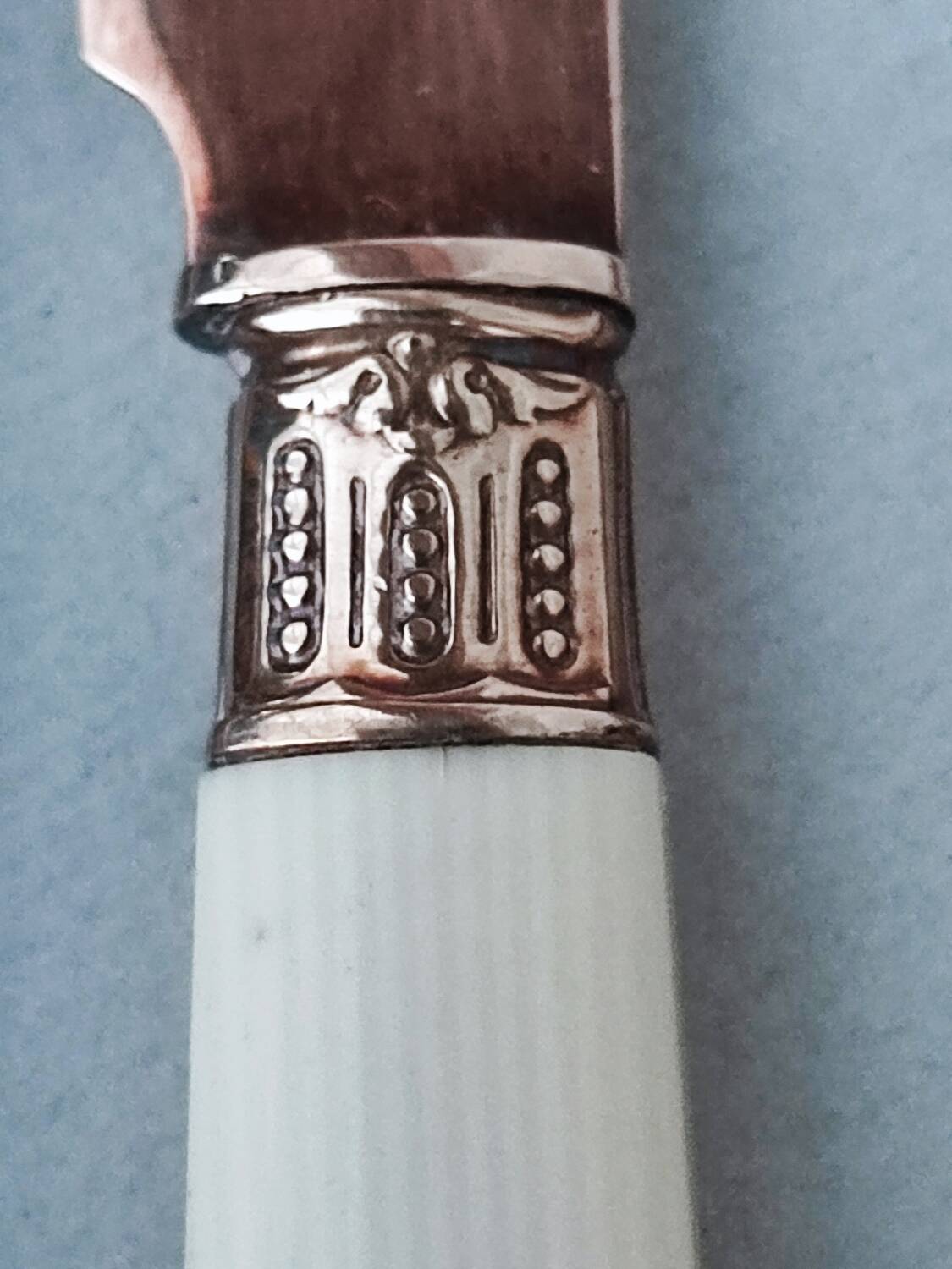 12 giltmetal cheese knives