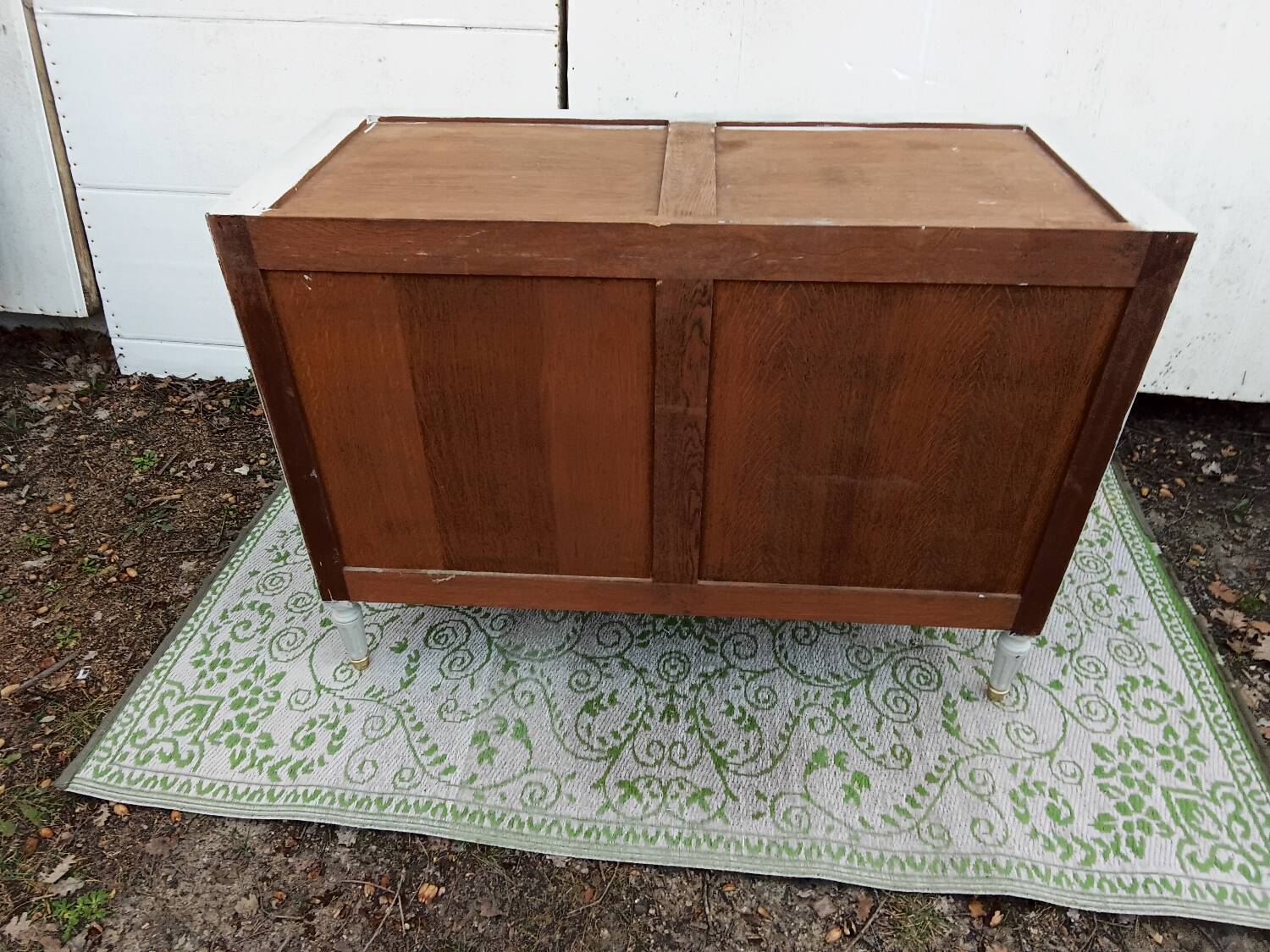 L.XVI style chest of drawers