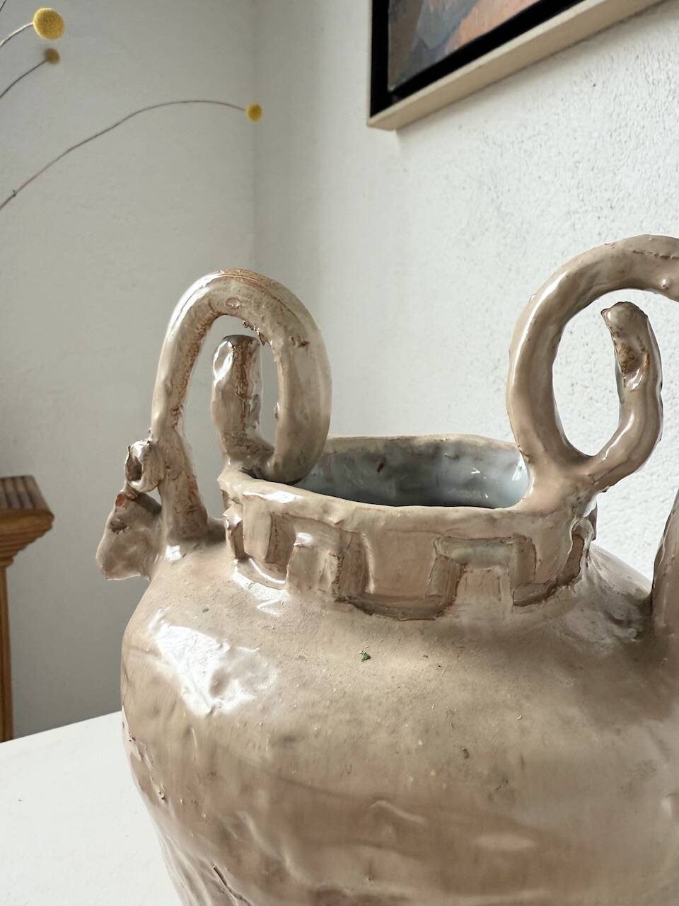 Ceramic bowl with ram heads