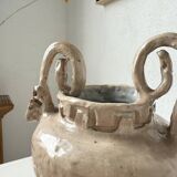 Ceramic bowl with ram heads