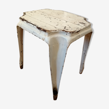 Multipl's 1950s stool
