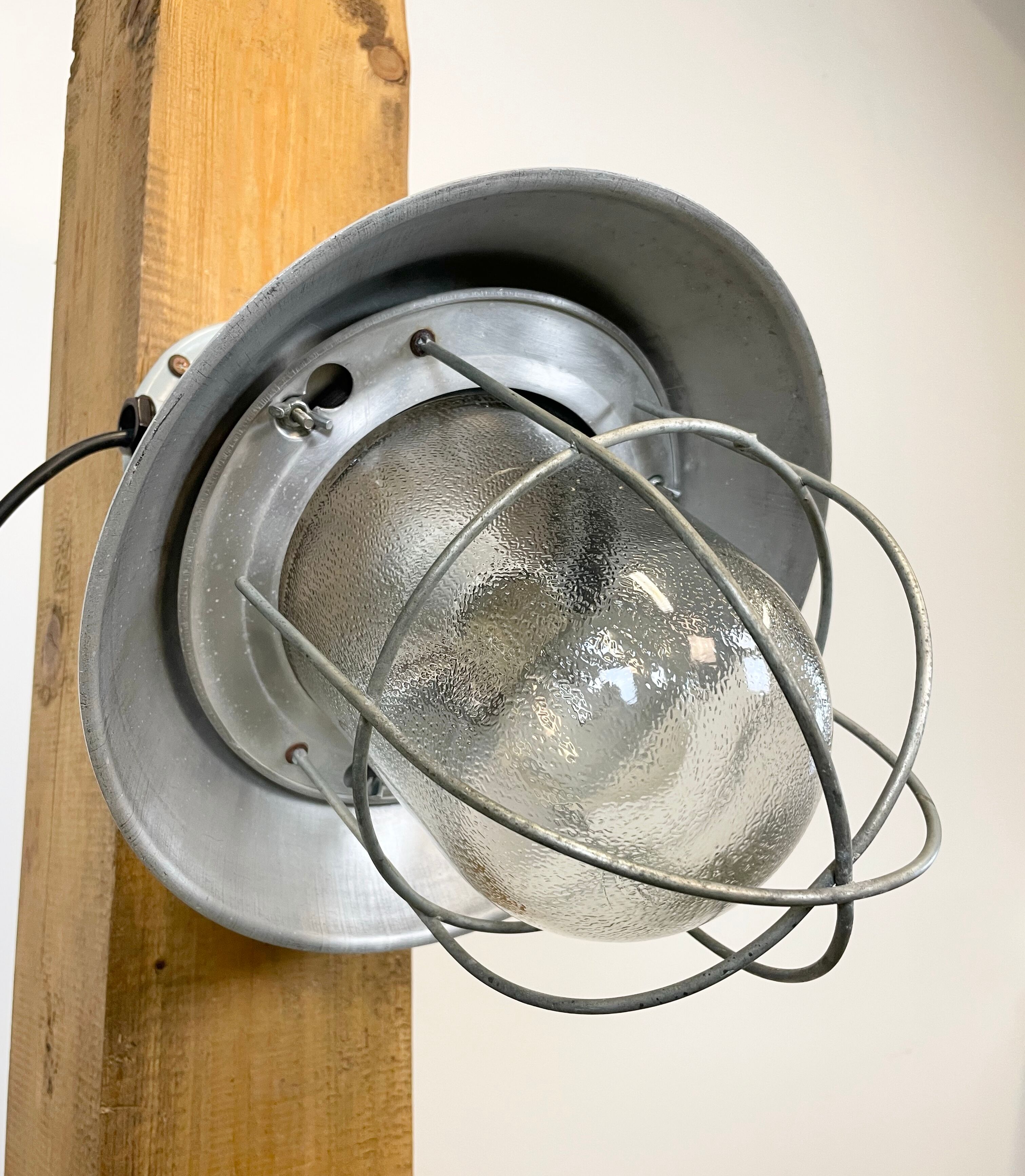 Industrial aluminum wall lamp, 1960s