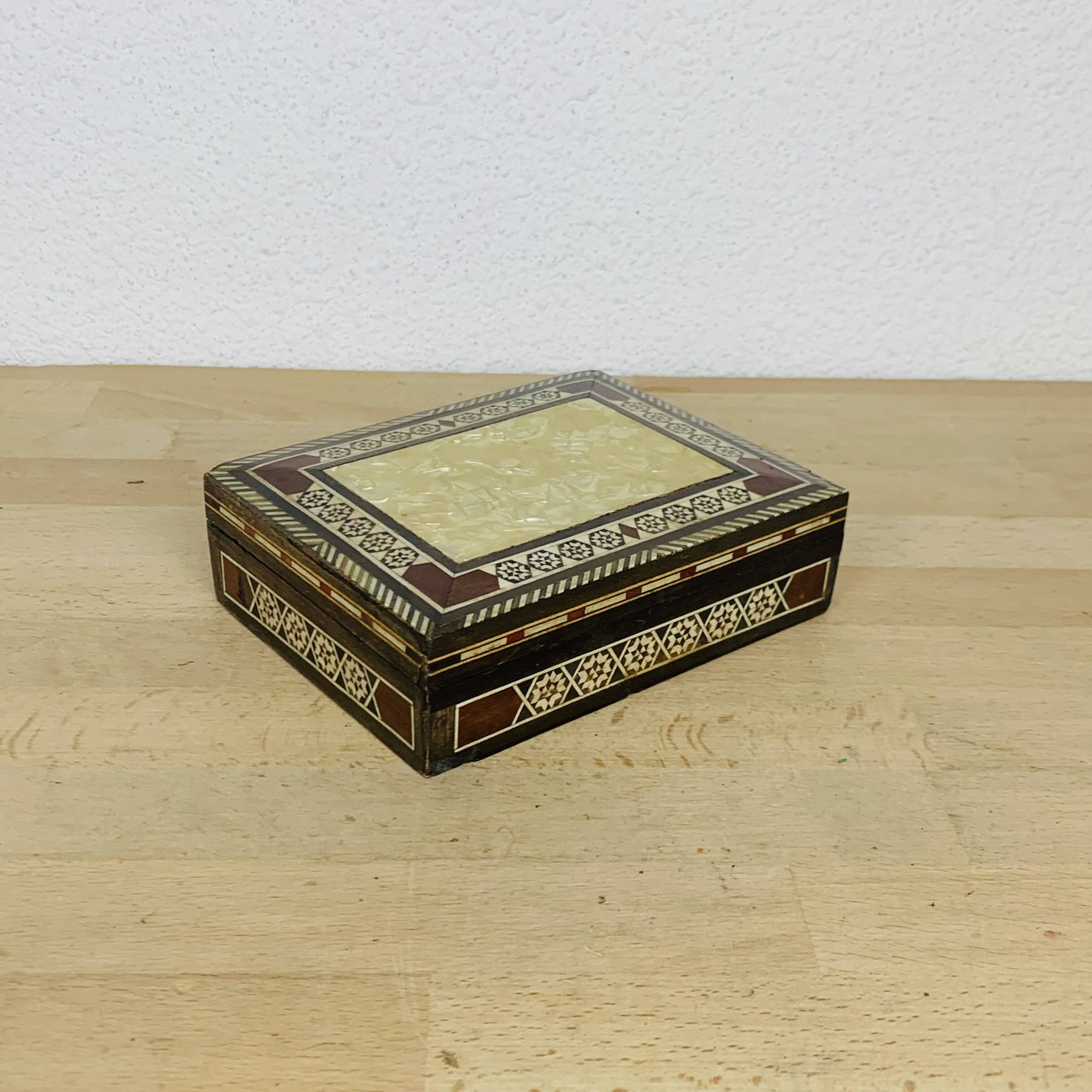 Mother-of-pearl and wood marquetry jewelry box