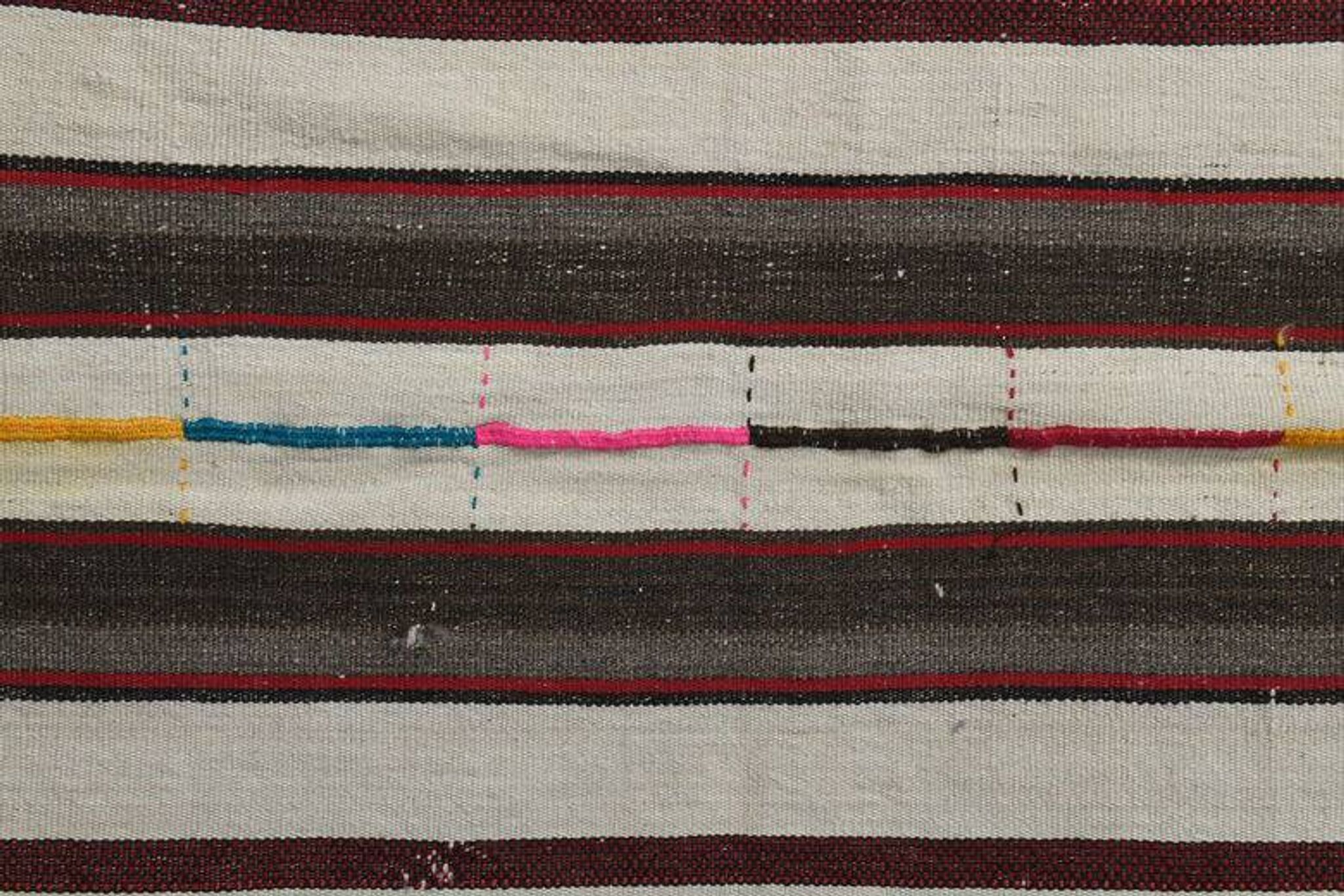 Vintage kilim rug for living room 189x259