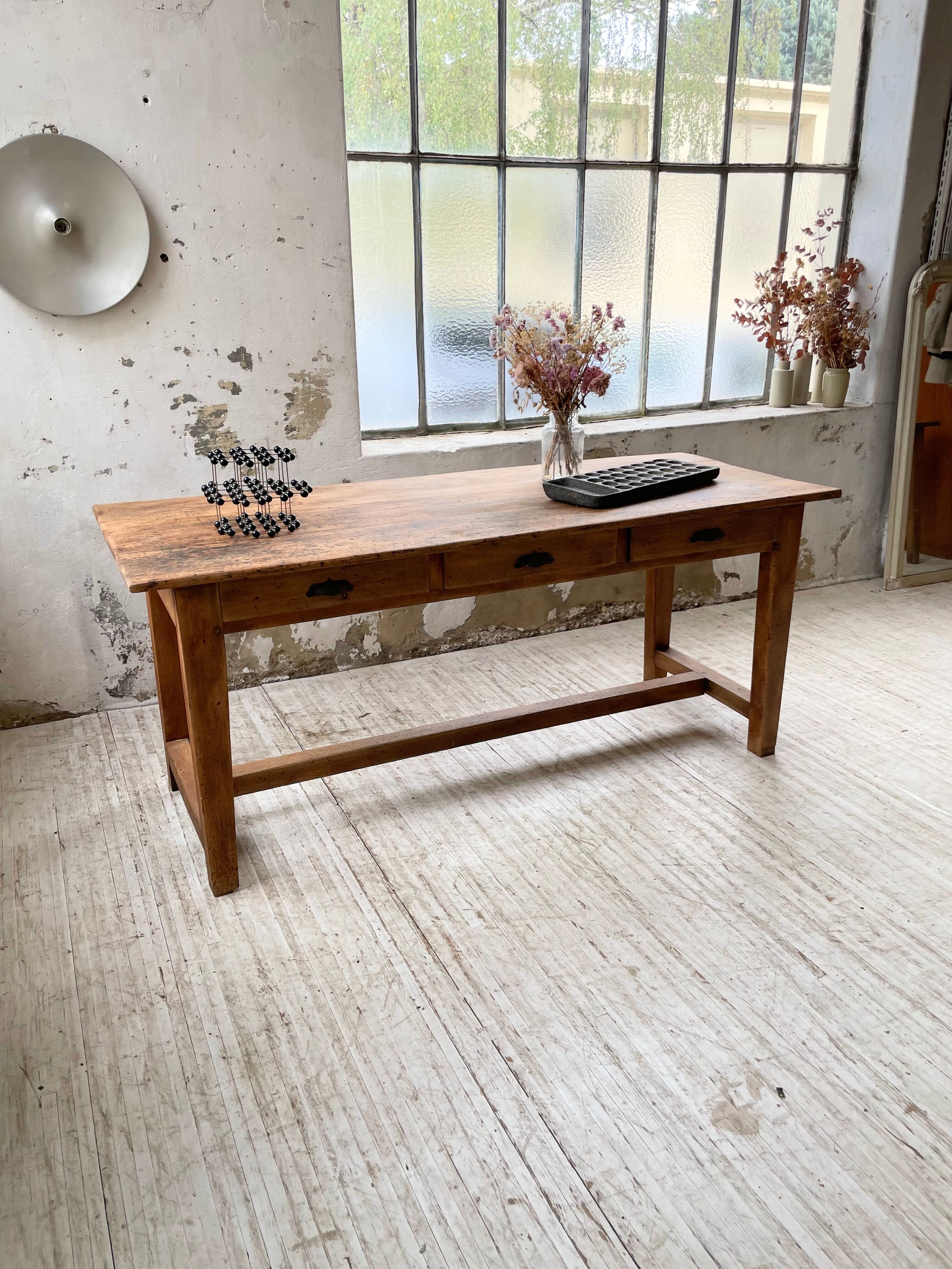 Oak island farmhouse table 2m