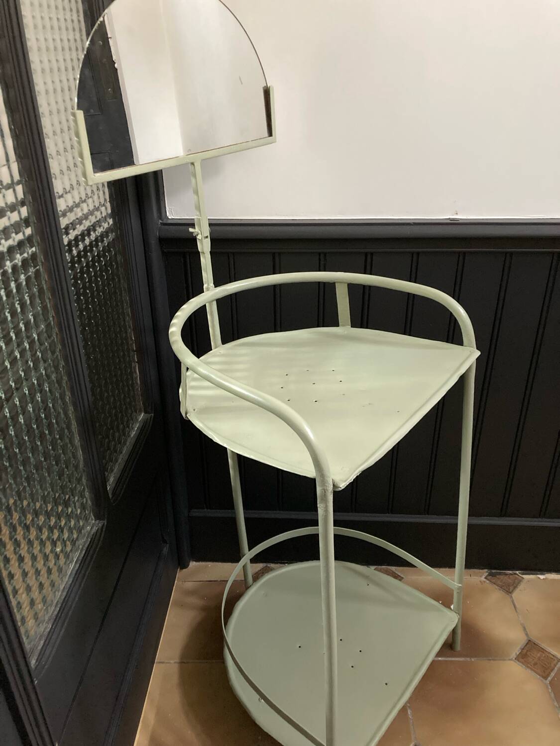 Coiffeuse, chevet en métal, années 50