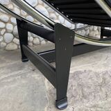 LC4 Cassina Chaise Lounge Vintage Black Leather, Perriand, Le Corbusier and Jeanneret