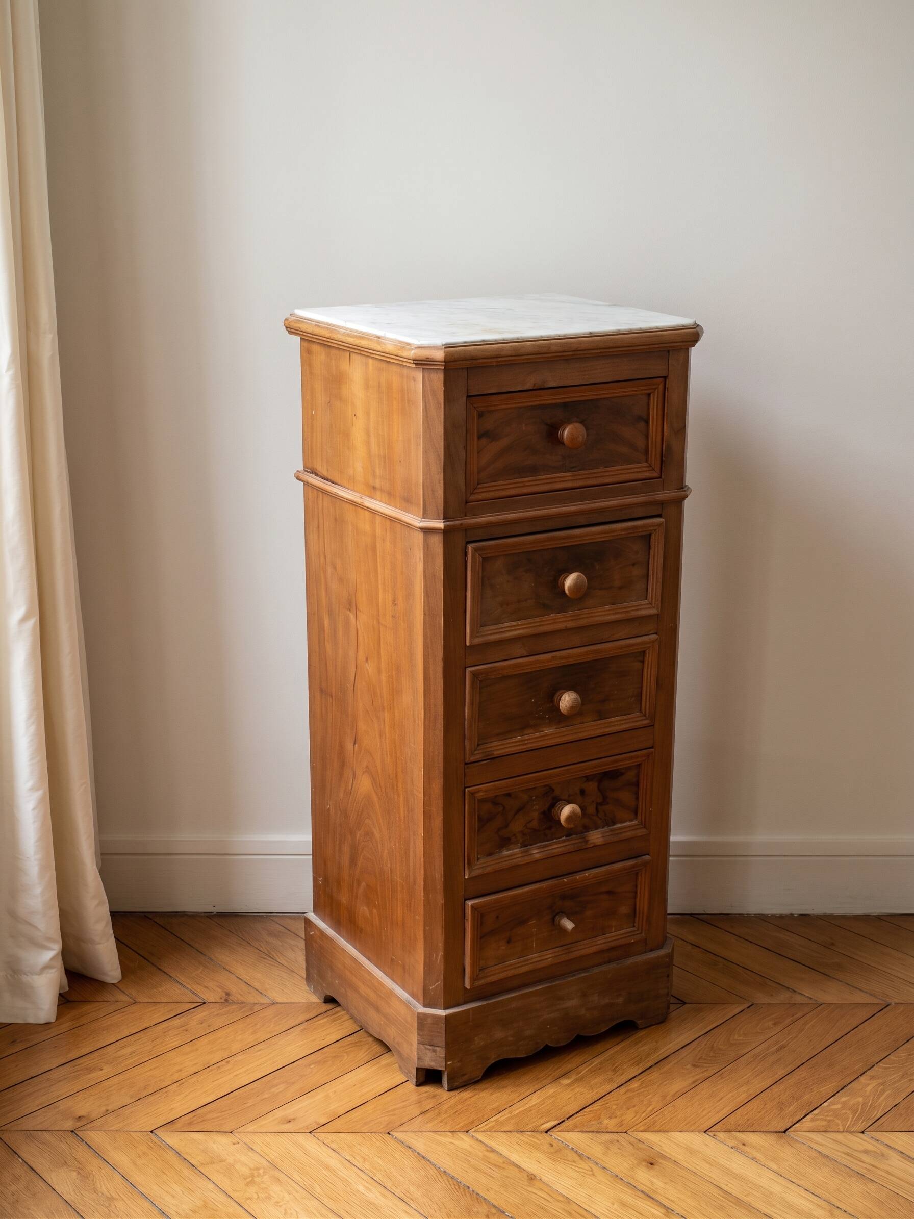 Solid wood storage