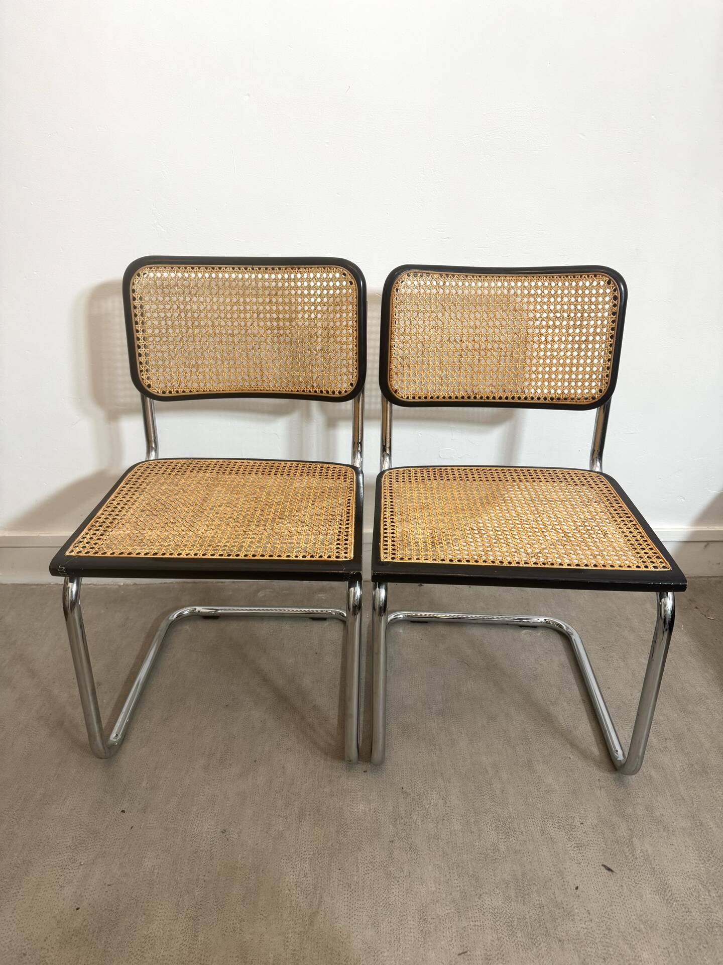Pair of Cesca chairs B32 Marcel Breuer made in Italy