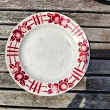 Saint Amand opaque porcelain plates