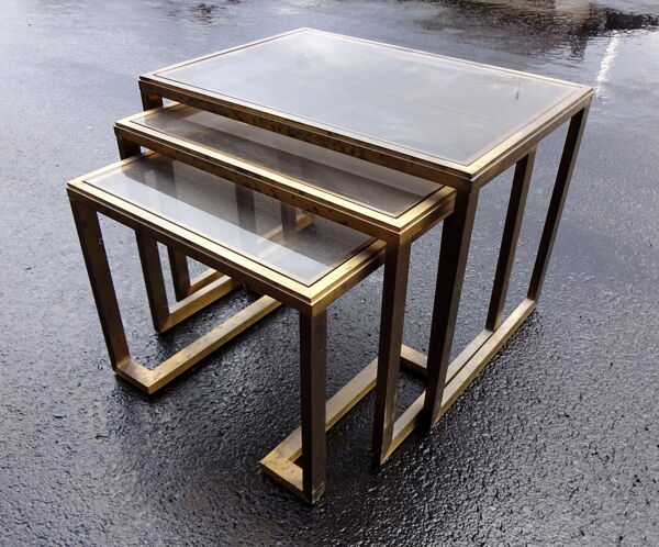 Tables gigognes en laiton