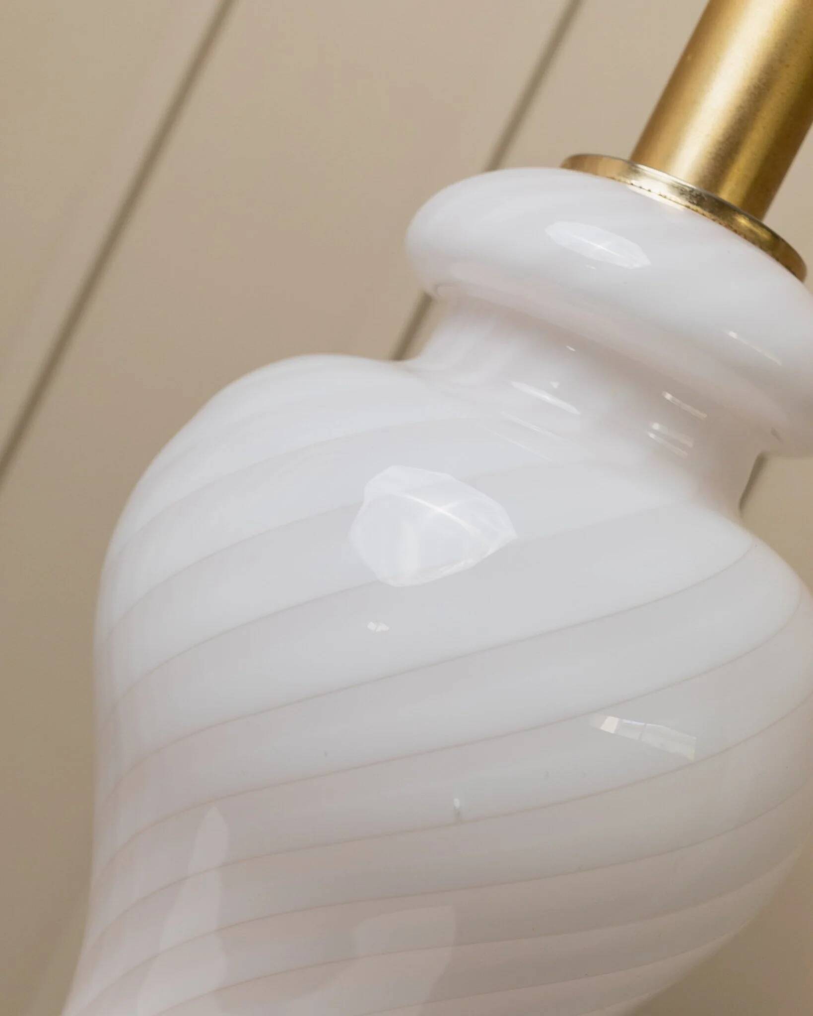 XXL Murano Glass Table Lamp, 1970s Italy, soft pink opaline – hand-blown glass with brass base