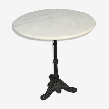 Table ronde bistrot en marbre