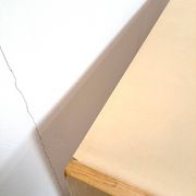 Deens Domino Mobler kast met klepdeur