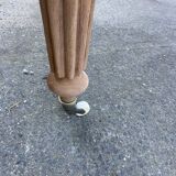 Table carrée en bois brut avec 2 rallonges
