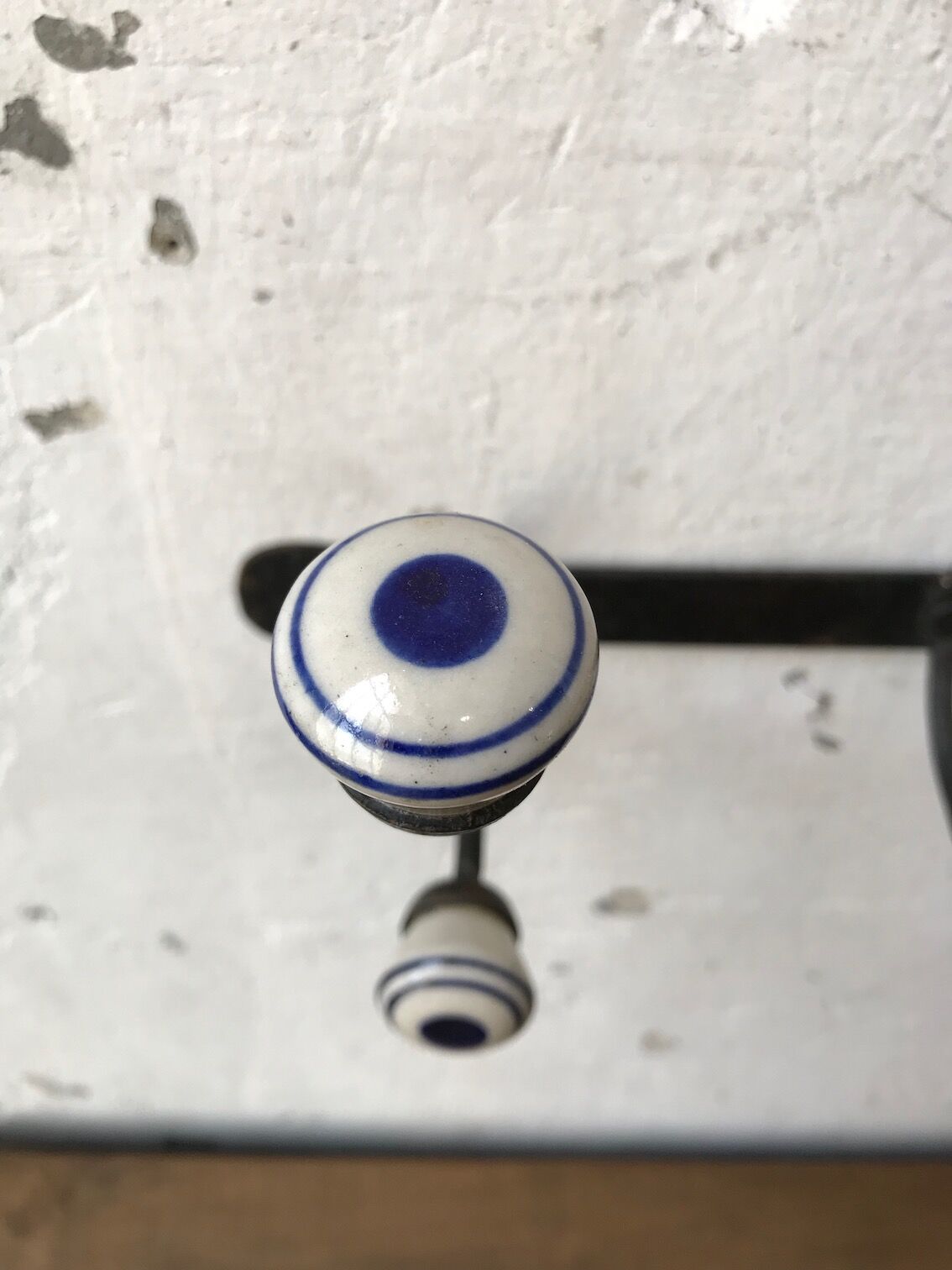 Porcelain and wrought iron