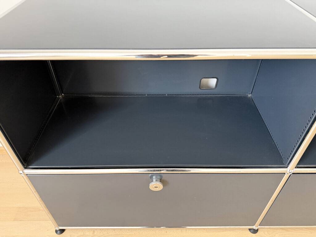 USM Haller sideboard, medium grey RAL 7004, 4 compartments with 2 flaps, Switzerland, 2000s