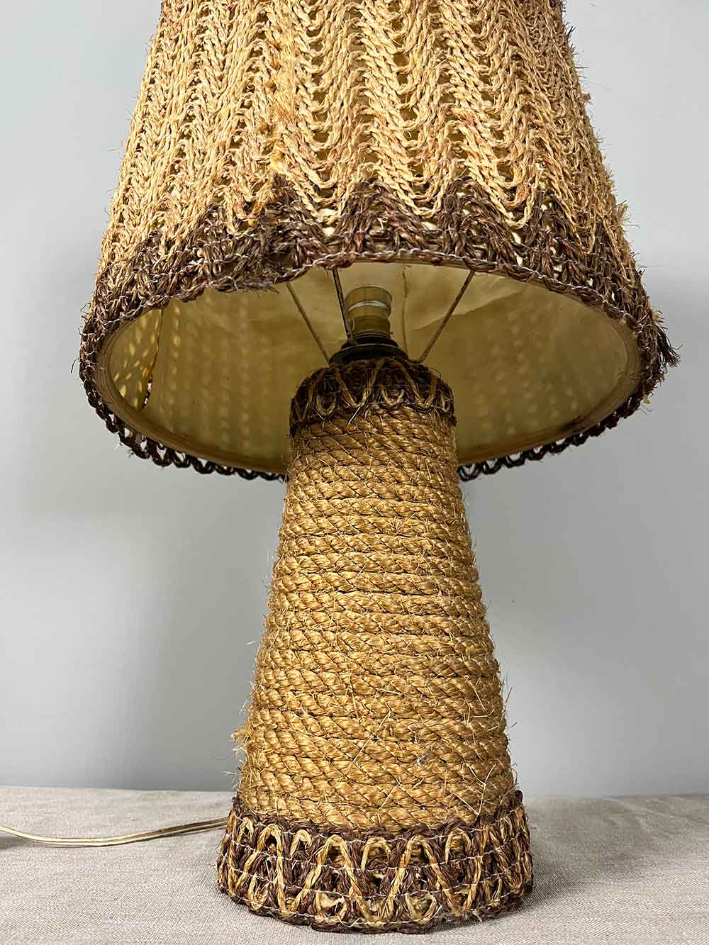 Vintage rope lamp