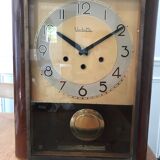 Old Clock Vedette