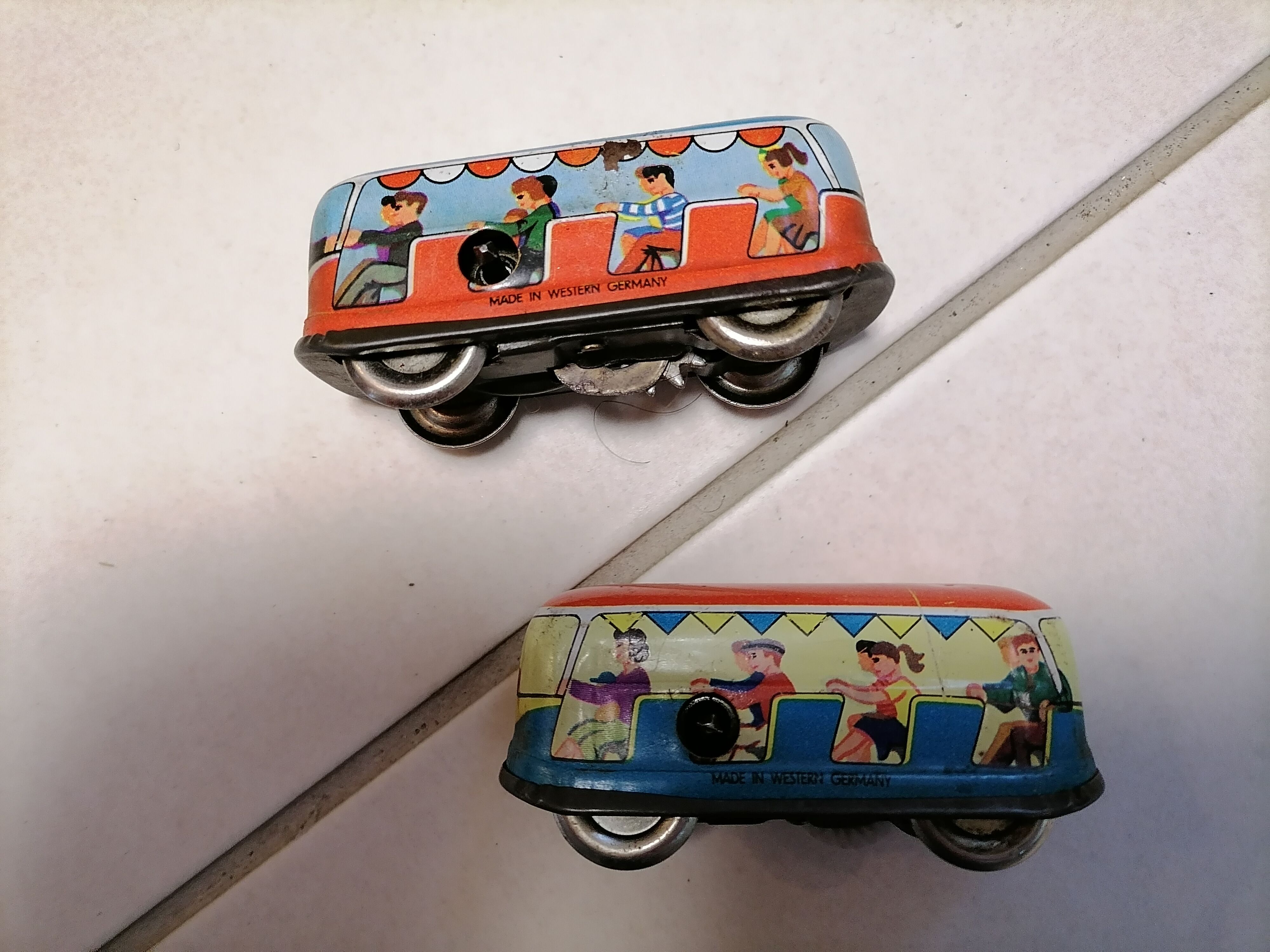 Vintage toy circuit