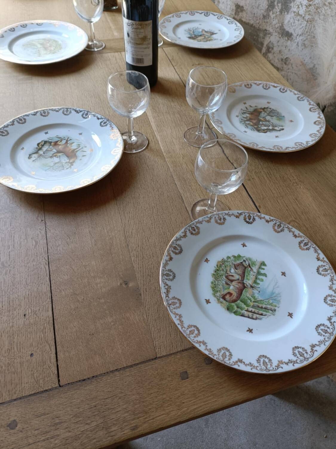 Farmhouse table