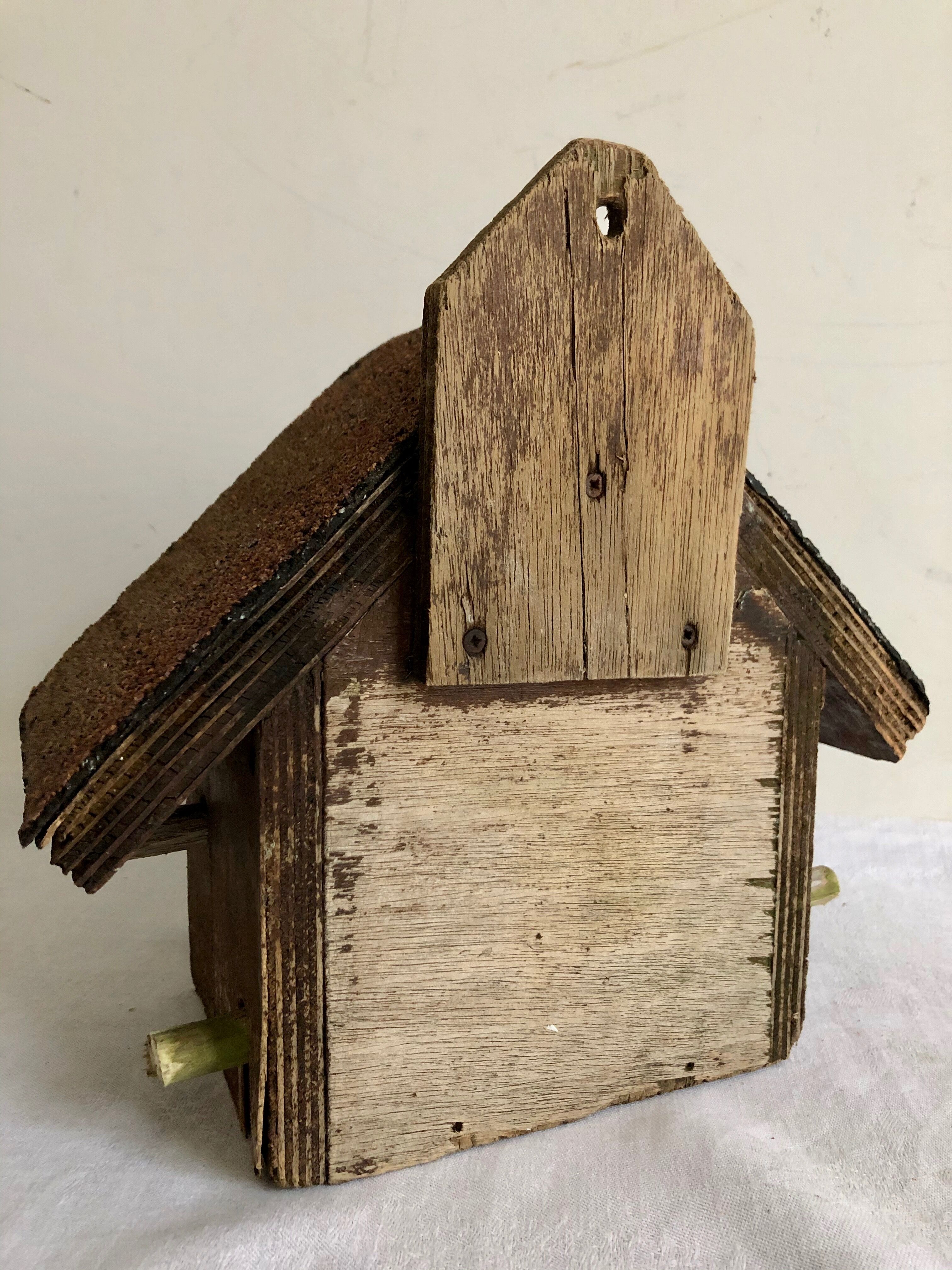 Bird feeder, garden in winter