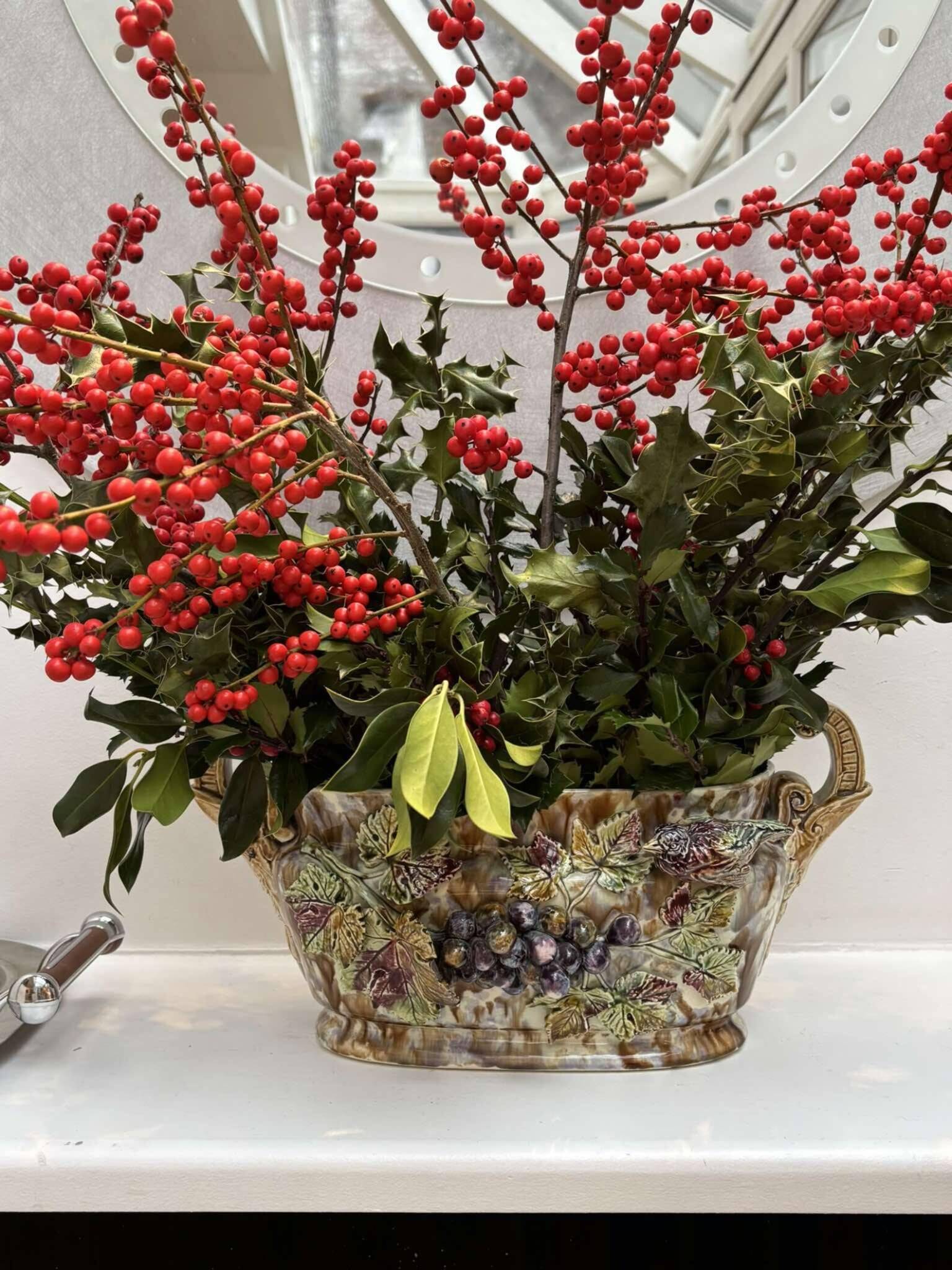 Antique Onnaing Barbotine Jardinière