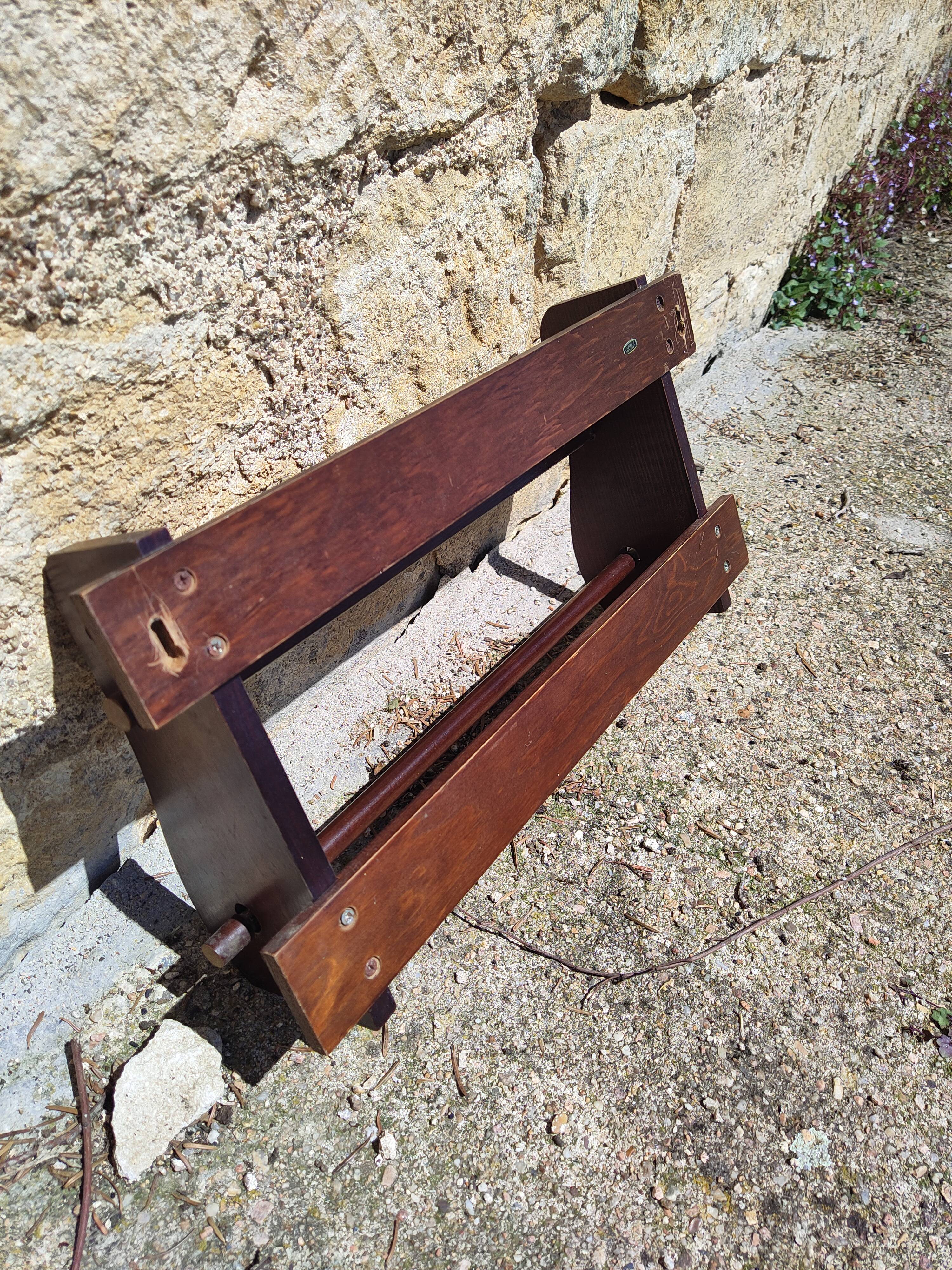 Wall-mounted dispenser