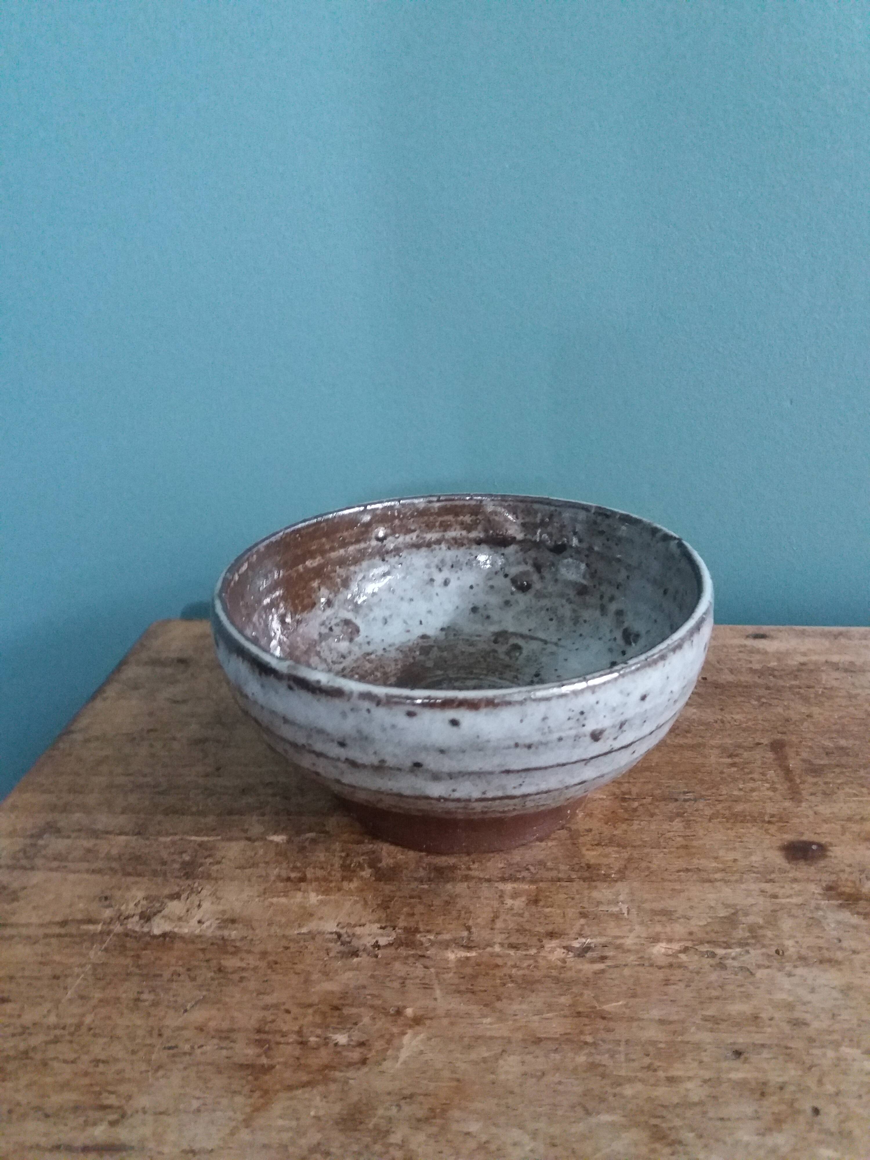 Handmade stoneware bowl and emptying tray