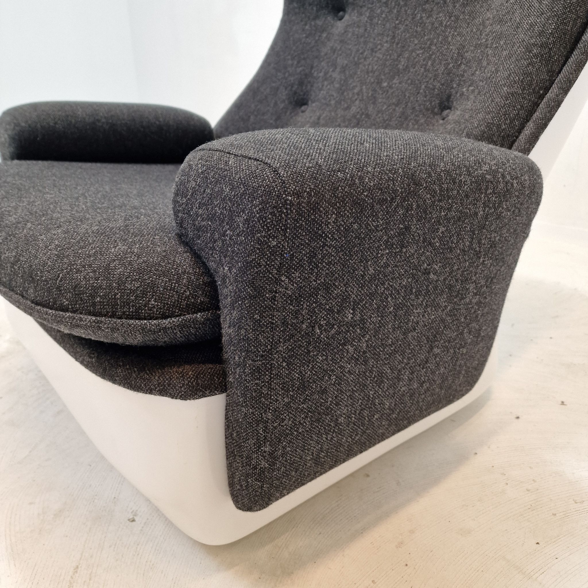 “Orchidée” Lounge Chair by Michel Cadestin for Airborne, France 1968