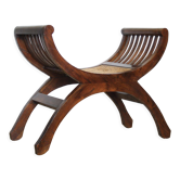 Chaise curule en bois et cannage