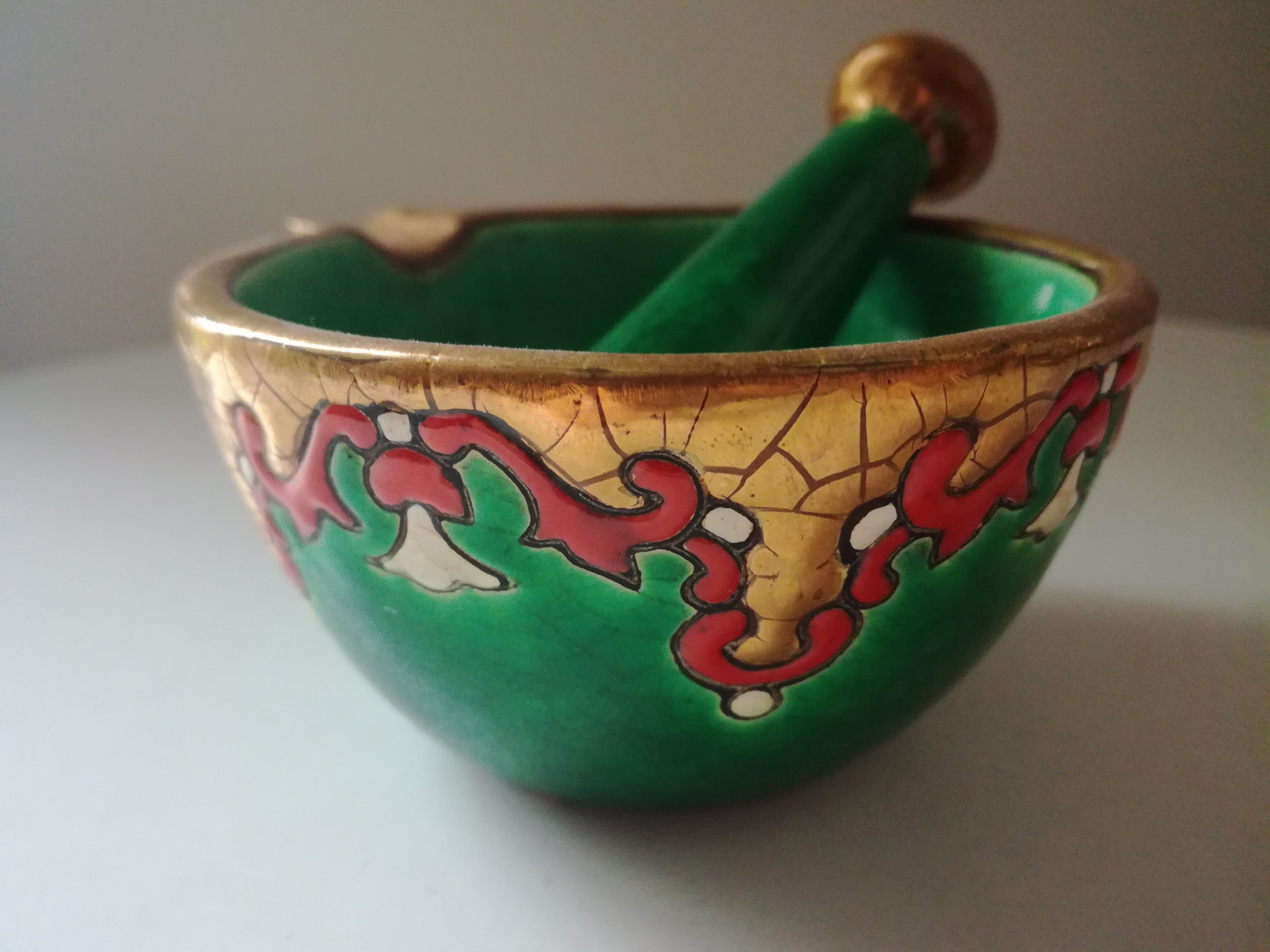 Longwy mortar and pestle