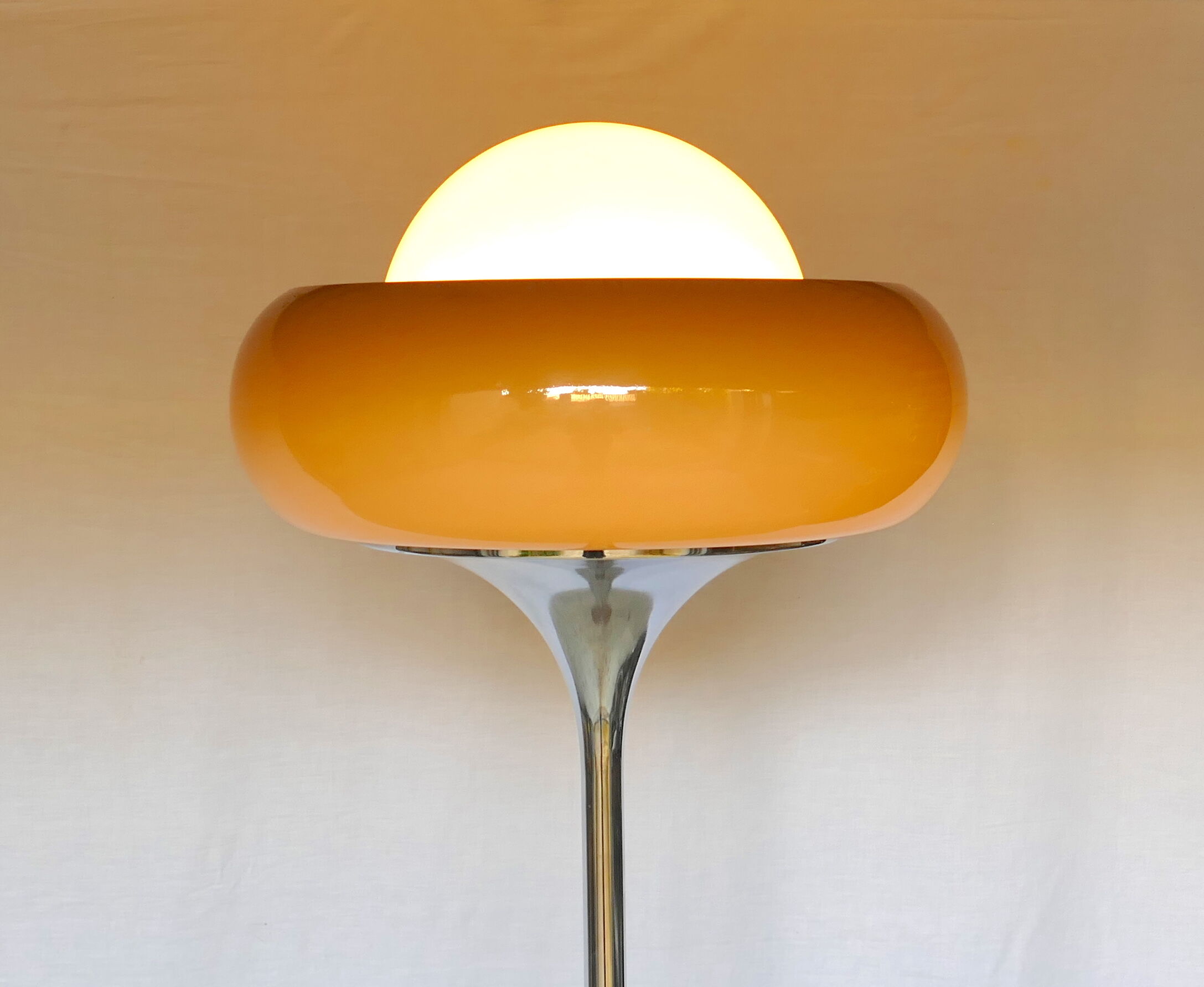 Floor lamp Harvey Guzzini 1960