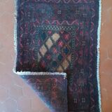 Iranian carpet - 104x82cm