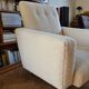 Fauteuil style Rockabilly tissu bouclettes blanches