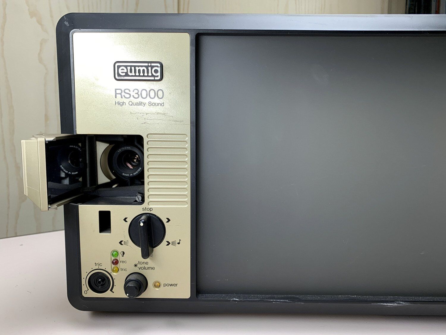 Super 8 projector "EUMIG RS 3000"