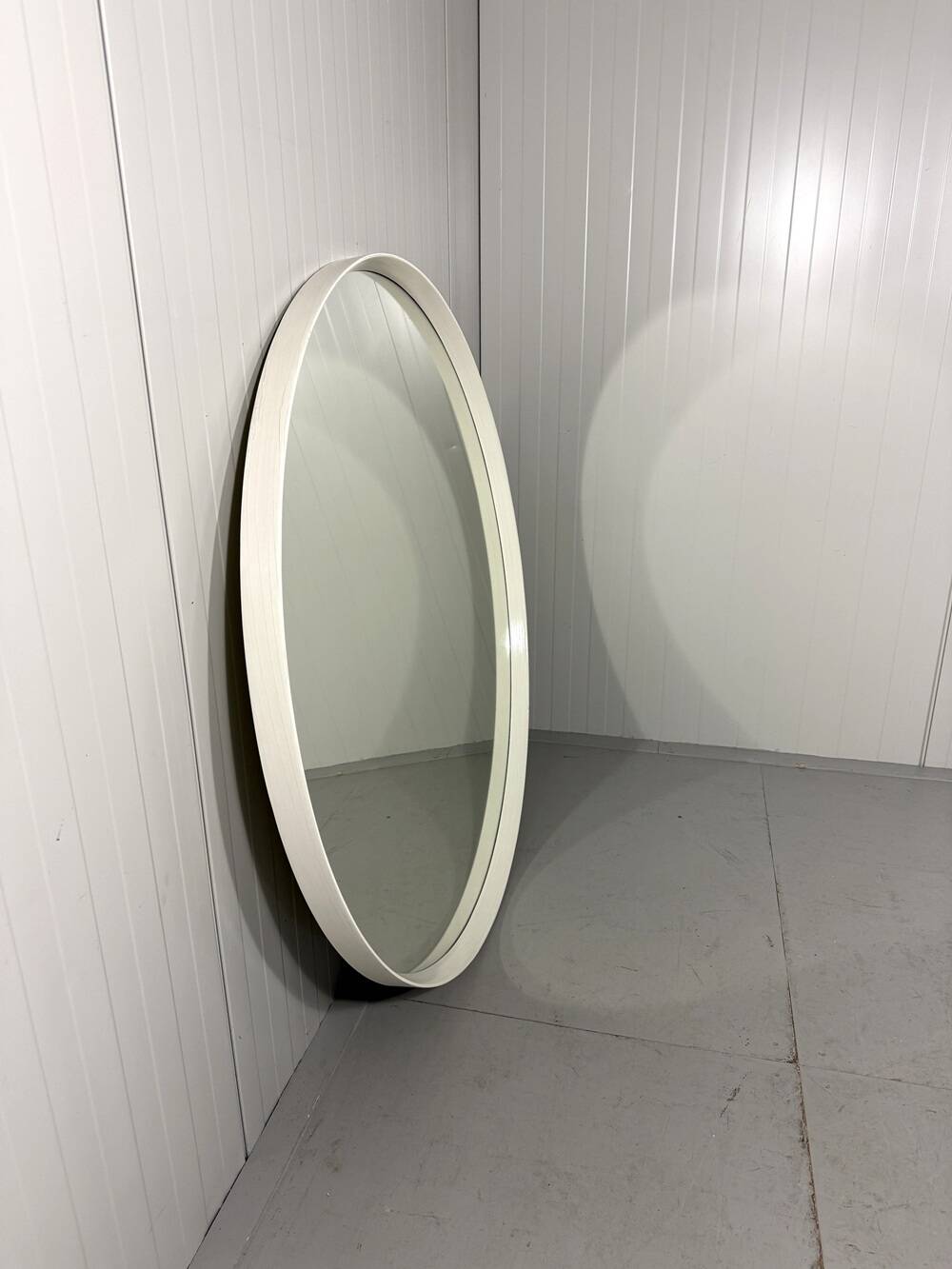 XXL white round wooden wall mirror 1960-1970’s