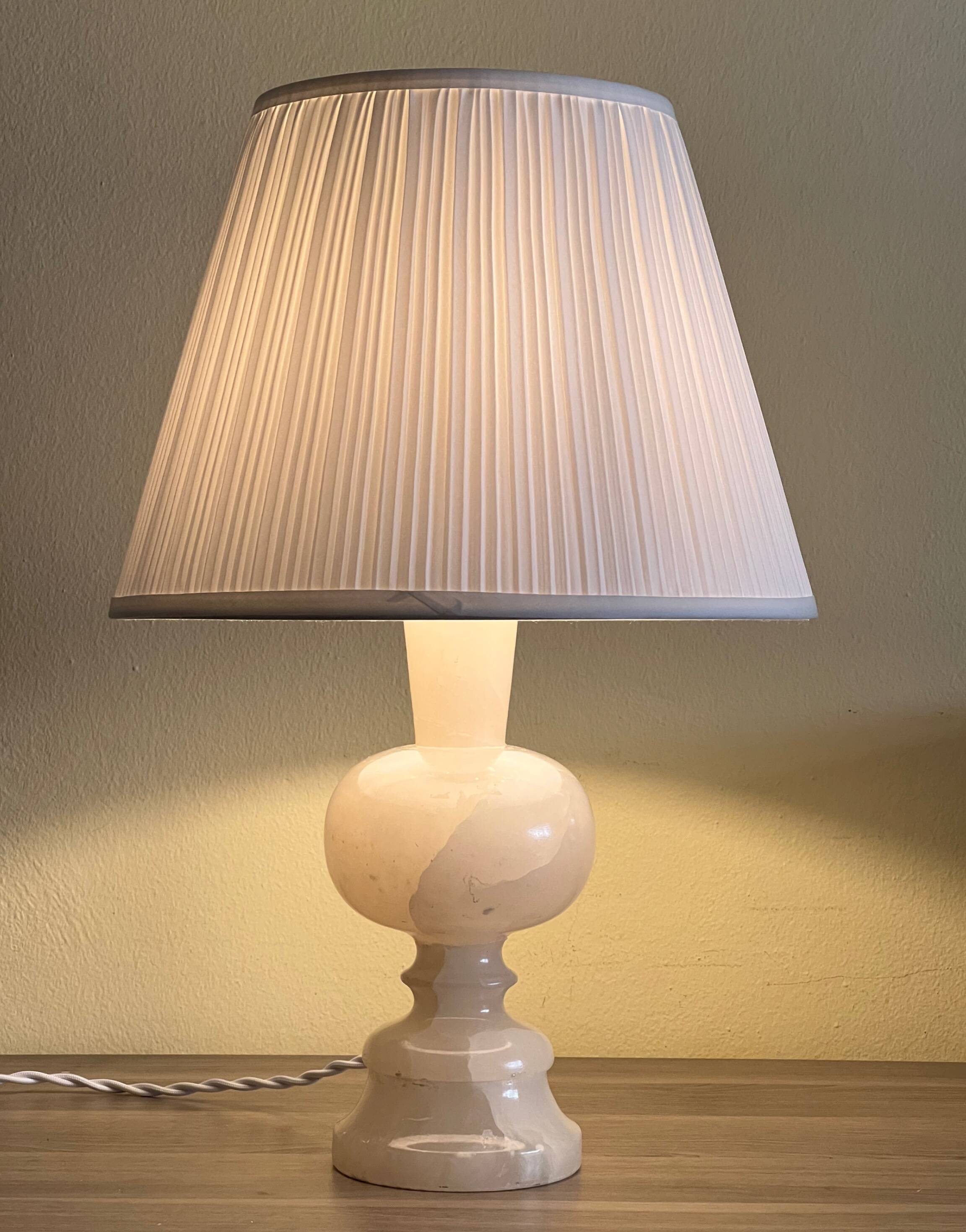 Vintage Alabaster Table Lamp, France, 1950s