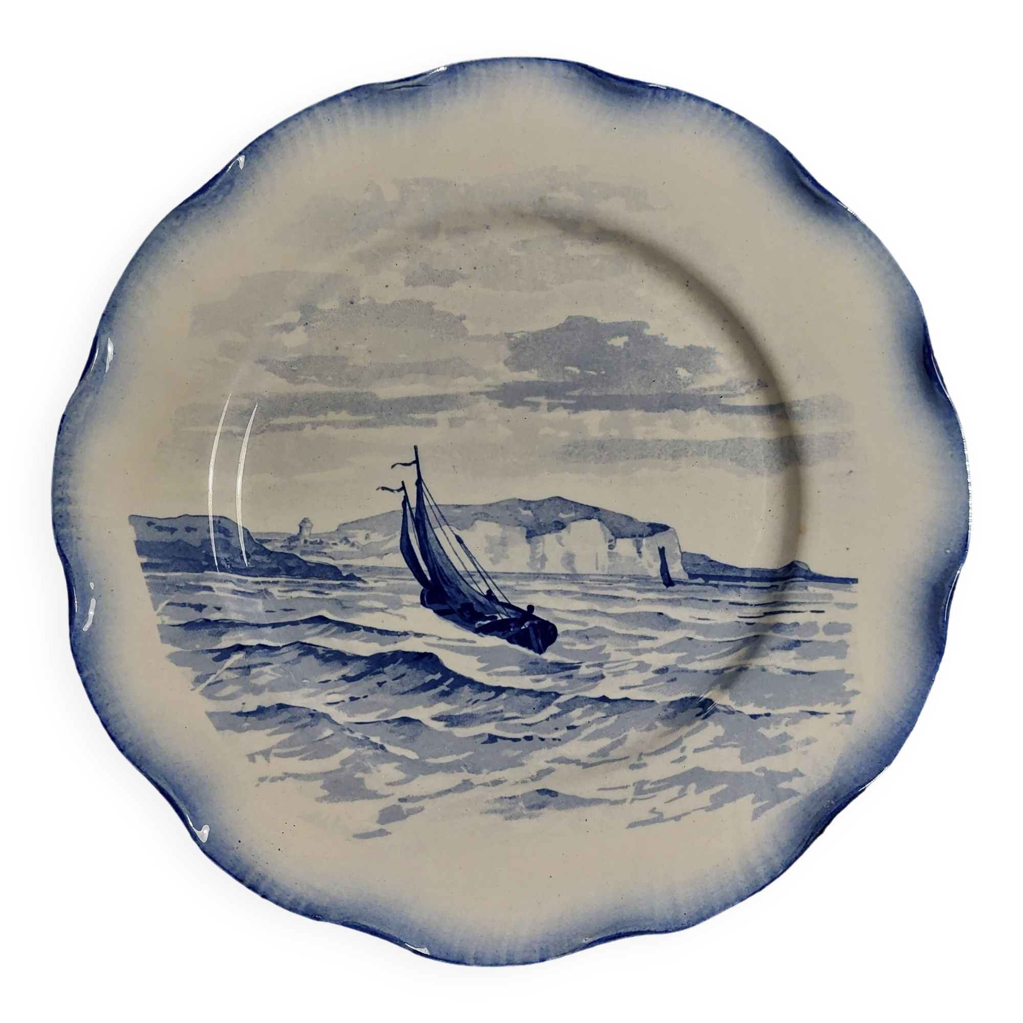 Sarreguemines earthenware plate with Marine decor late 19th century early 20th century