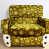 A pair of vintage mid-century modern arm chairs - Italy 1970s