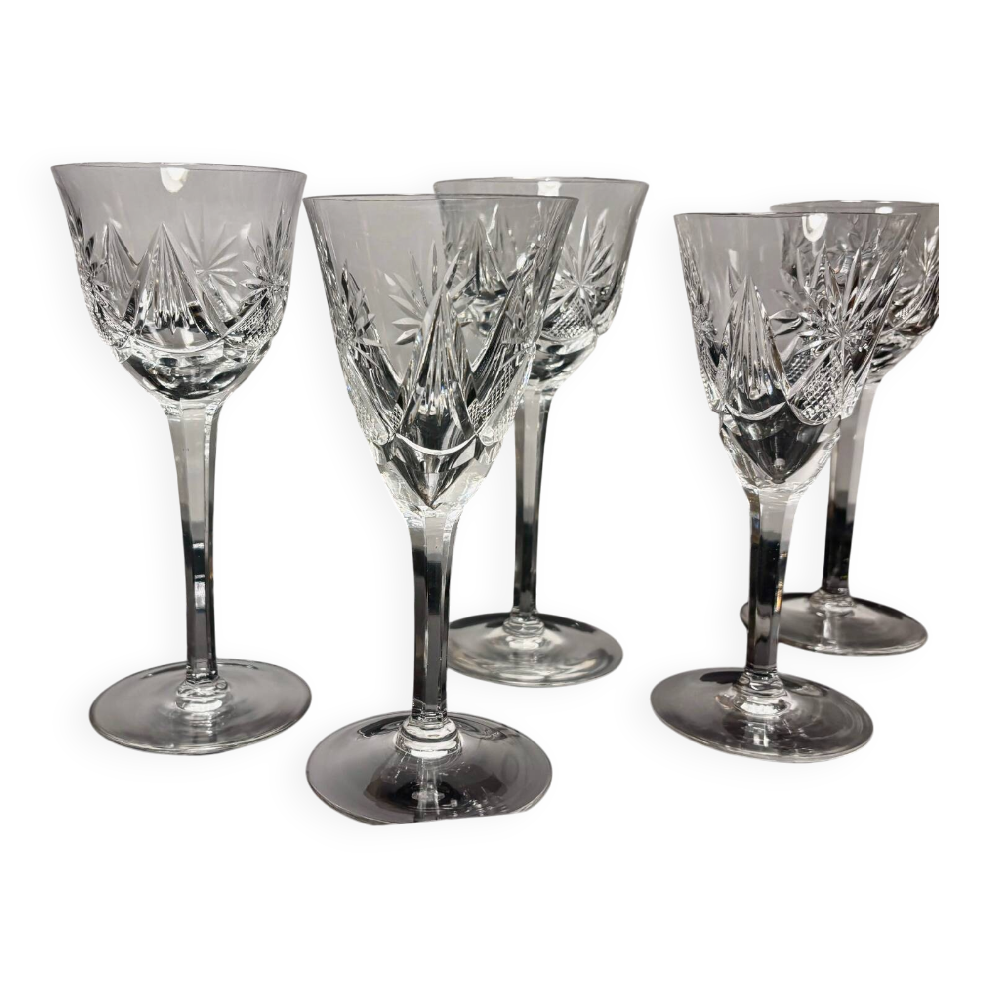 6 Crystal glasses probable production Saint Louis gold VSL